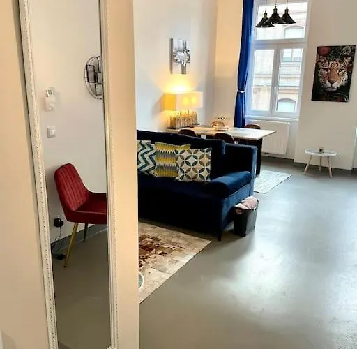 Apartamento Klimatisierte Sehr Zentrale Wohnung-loftstyle- *