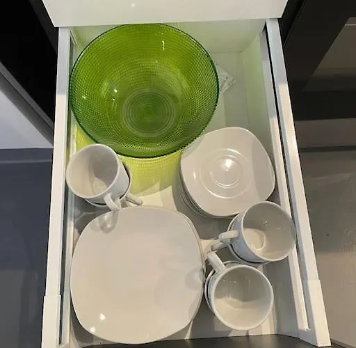 Klimatisierte Sehr Zentrale Wohnung-loftstyle- *