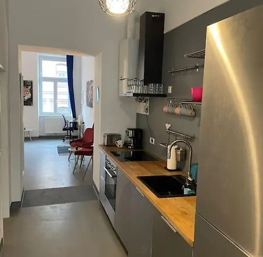 Klimatisierte Sehr Zentrale Wohnung-loftstyle- Viena